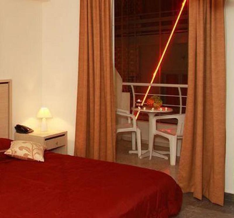 Nancy Hotel Hersonissos  Ngoại thất bức ảnh